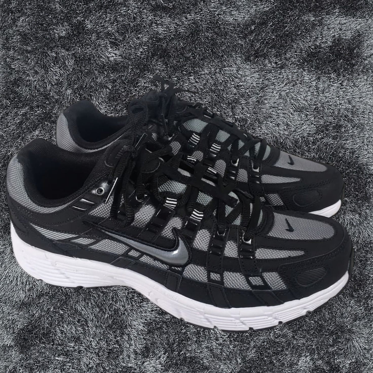 Nike P6000